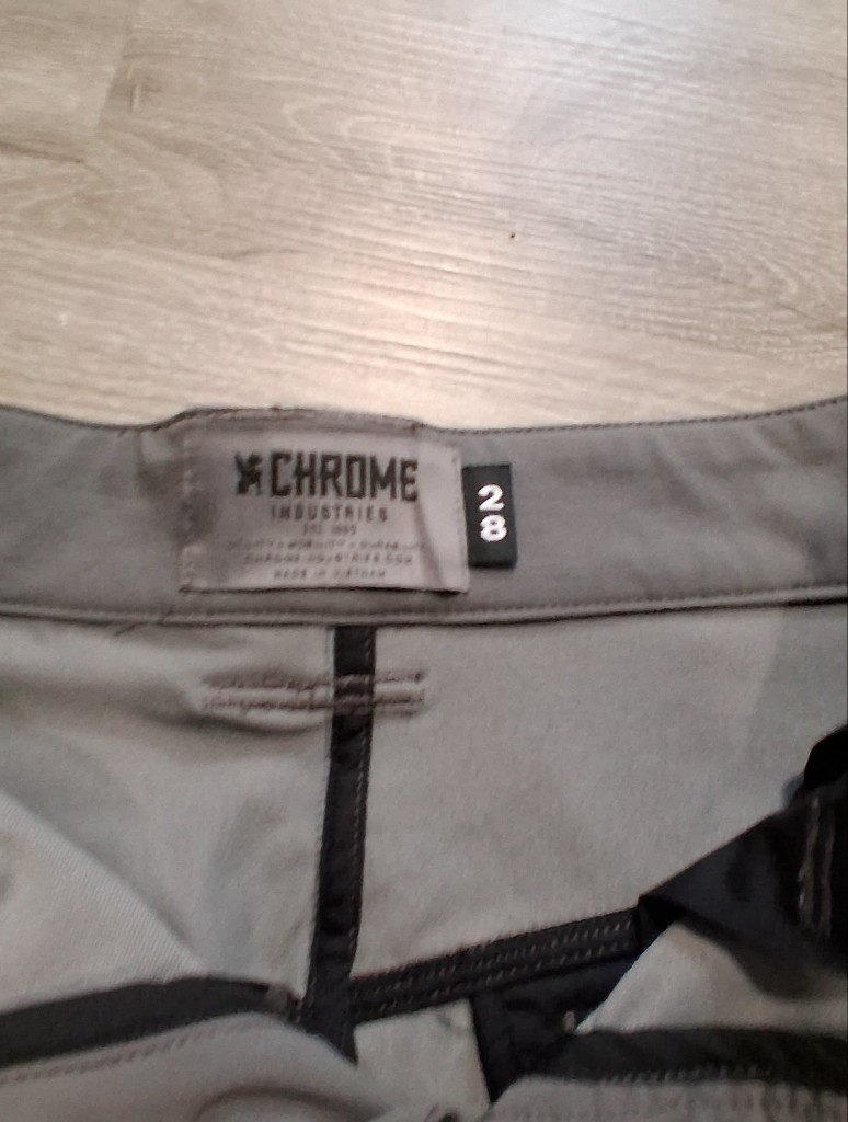 Chrome Folsom 2.0 Mountain Bike Shorts — image 5 of 8